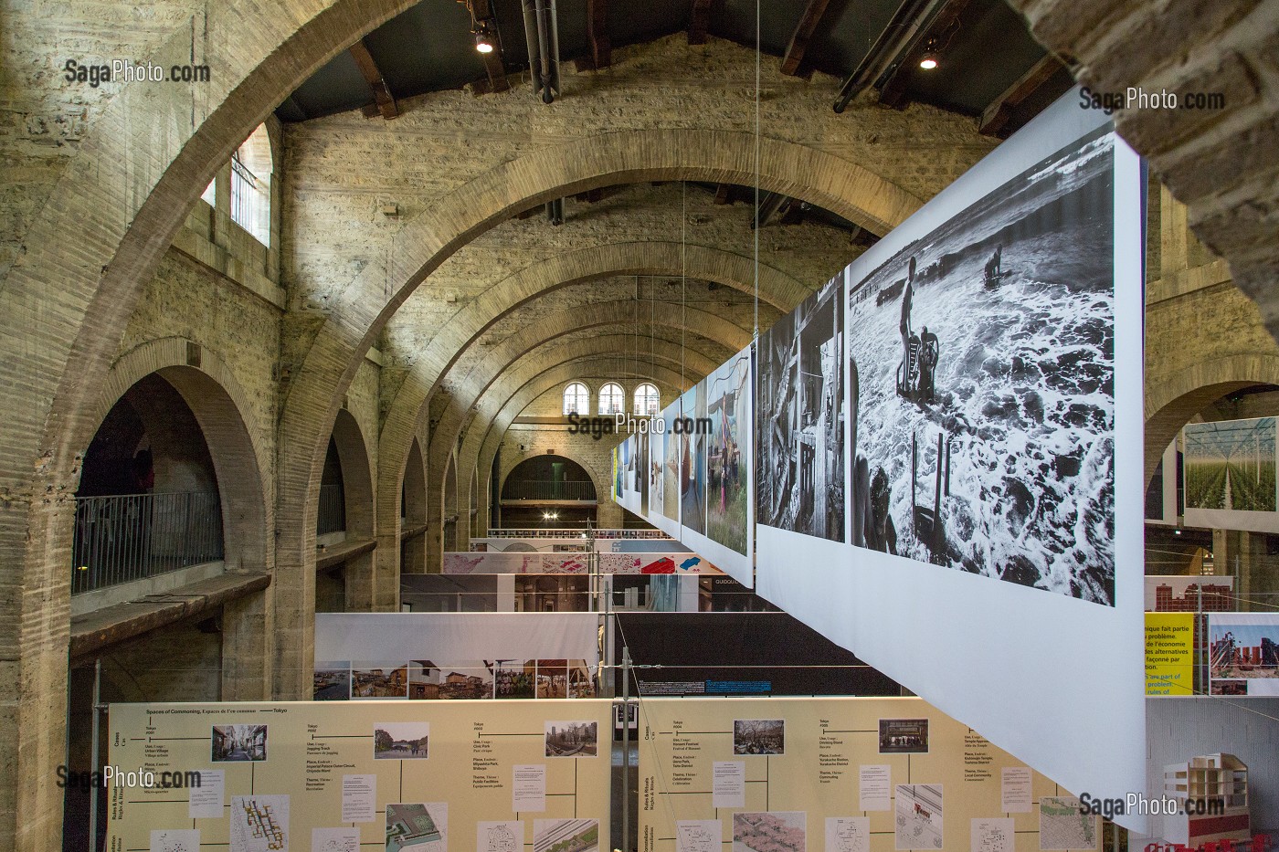 EXPOSITION CONSTELLATION.S AU CAPC, MUSEE D'ART CONTEMPORAIN DANS UN ANCIEN ENTREPOT DE DENREES COLONIALES, VILLE DE BORDEAUX, GIRONDE (33), FRANCE 