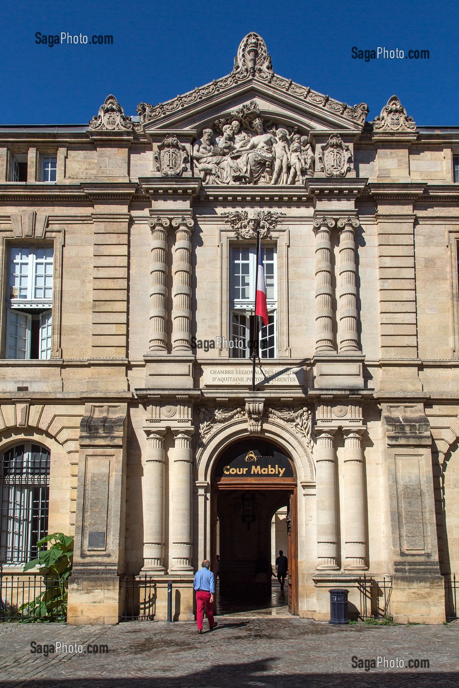 ENTREE DE L'ANCIEN CLOITRE, COUR MABLY ET CHAMBRE REGIONALE DES COMPTES D'AQUITAINE, LIEU CULTUREL, VILLE DE BORDEAUX, GIRONDE (33), FRANCE 