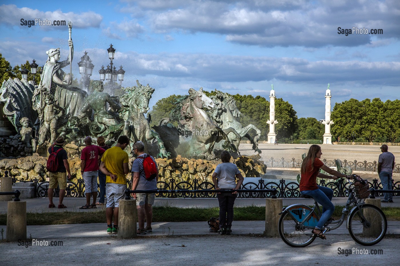 FONTAINE DU MONUMENT DES GIRONDINS A LA MEMOIRE DES DEPUTES GIRONDINS, PLACE DES QUINCONCES, VILLE DE BORDEAUX, GIRONDE (33), FRANCE 