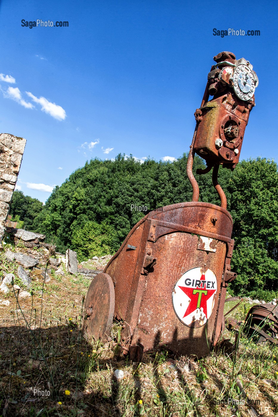 VILLAGE MARTYR D'ORADOUR-SUR-GLANE DETRUIT LE 10 JUIN 1944 L'ARMEE ALLEMANDE, BATAILLON SS PANZERGENADIER DER FUHRER AVEC UN MASSACRE DE LA POPULATION FAISANT 642 MORTS, HAUTE-VIENNE (87), FRANCE 