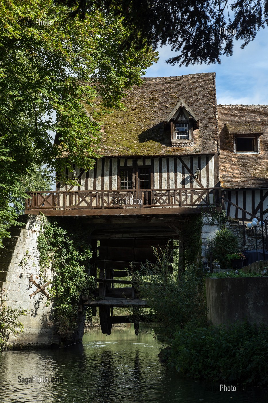 MOULIN D'ANDE OU GEORGE PEREC SEJOURNA 5 ANNEES A PARTIR DE 1965 ET OU IL A ECRIT LE ROMAN 'LA DISPARITION', ANDE (27), FRANCE 