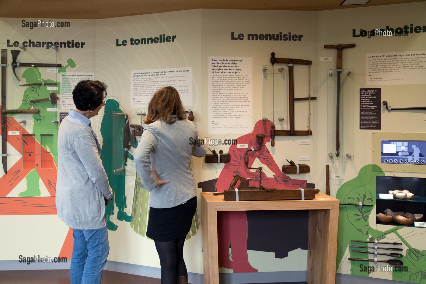 CENTRE D'INTERPRETATION DE LA FORET ET DE L'HOMME, CHATEAU DE SENONCHES (28), FRANCE 