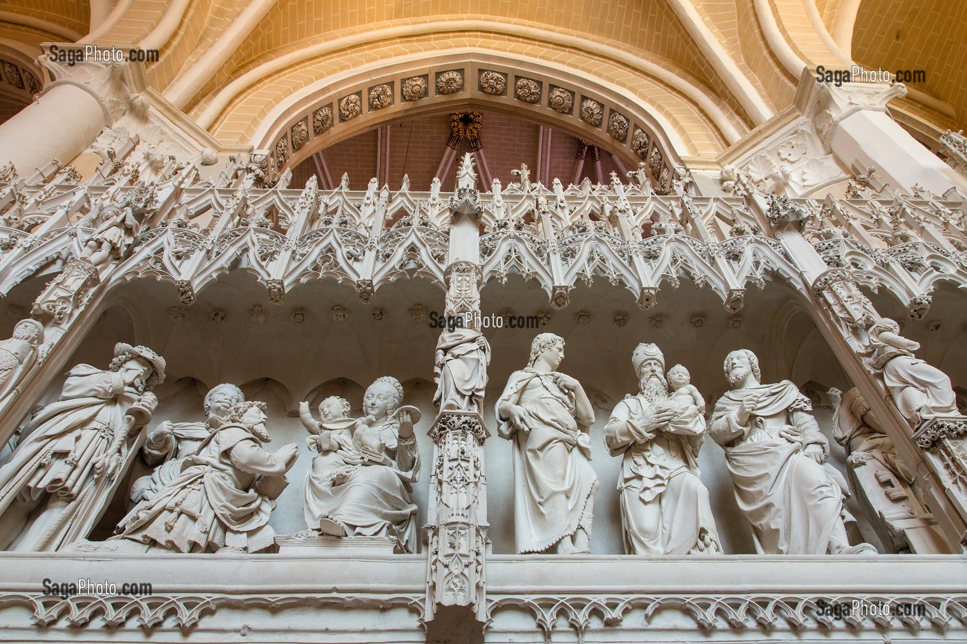 ADORATION DES MAGES, TOUR DE CHOEUR RENOVE VUE DU DEAMBULATOIRE SUD, CATHEDRALE NOTRE-DAME, CHARTRES (28), FRANCE 