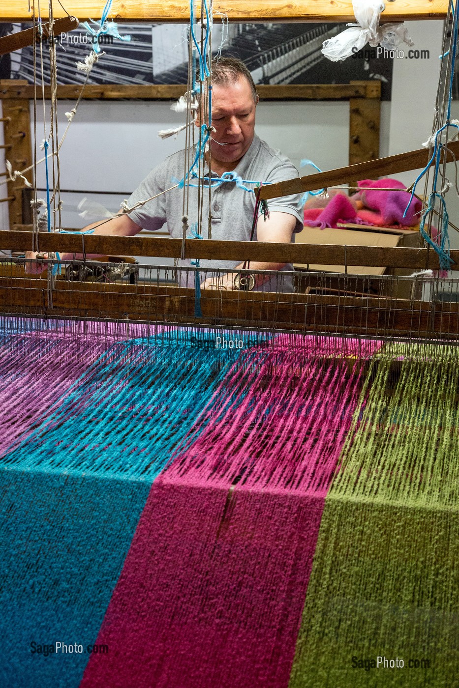 METIER A TISSER, FABRICATION DE TISSUS A LA MAIN, AVOCA MILL, COMTE DE WICKLOW, IRLANDE 