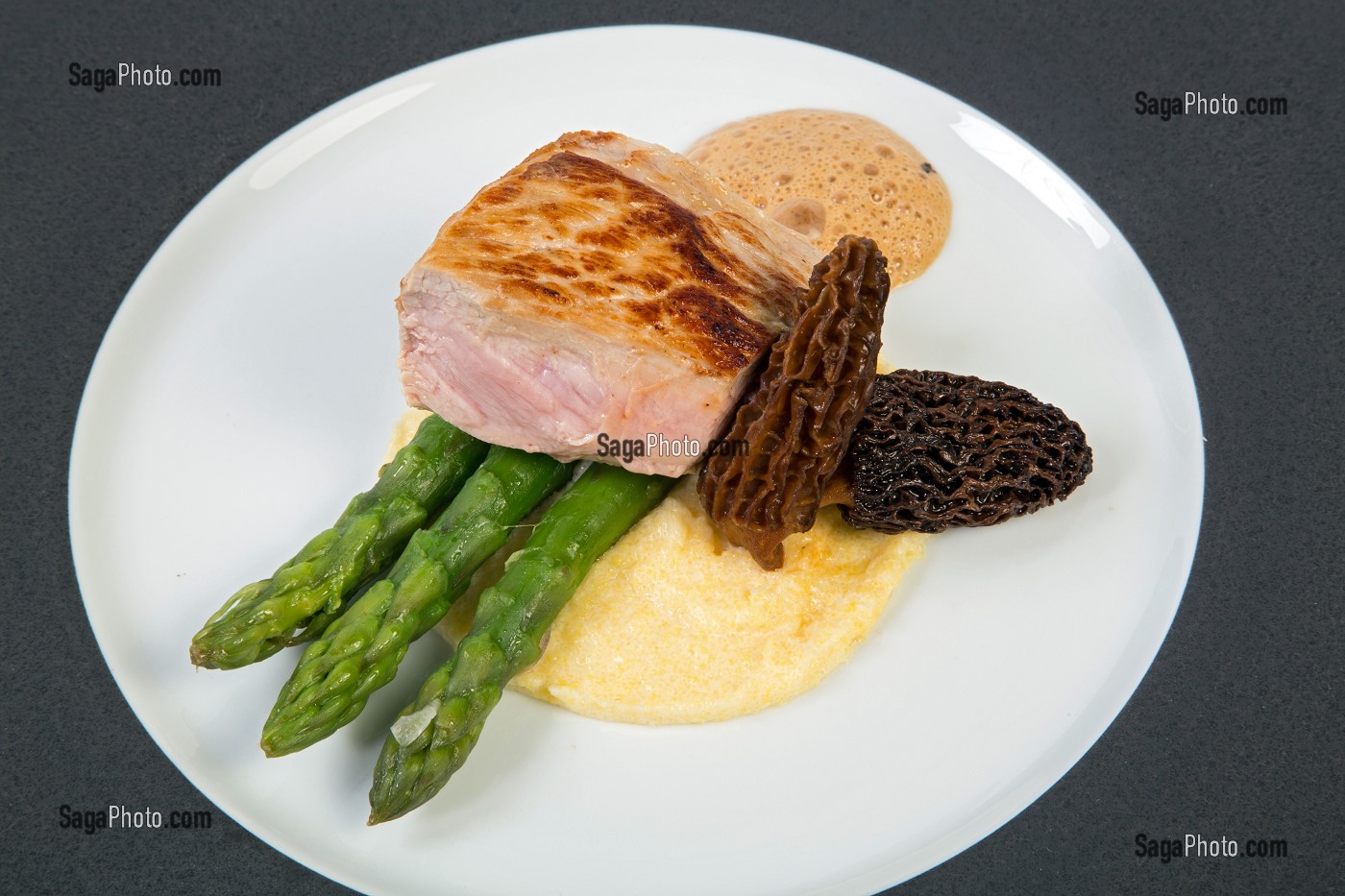 QUASI DE VEAU AUX MORILLES, RECETTE DU CHEF ETOILE LAURENT CLEMENT, COURS GABRIEL, CHARTRES 
