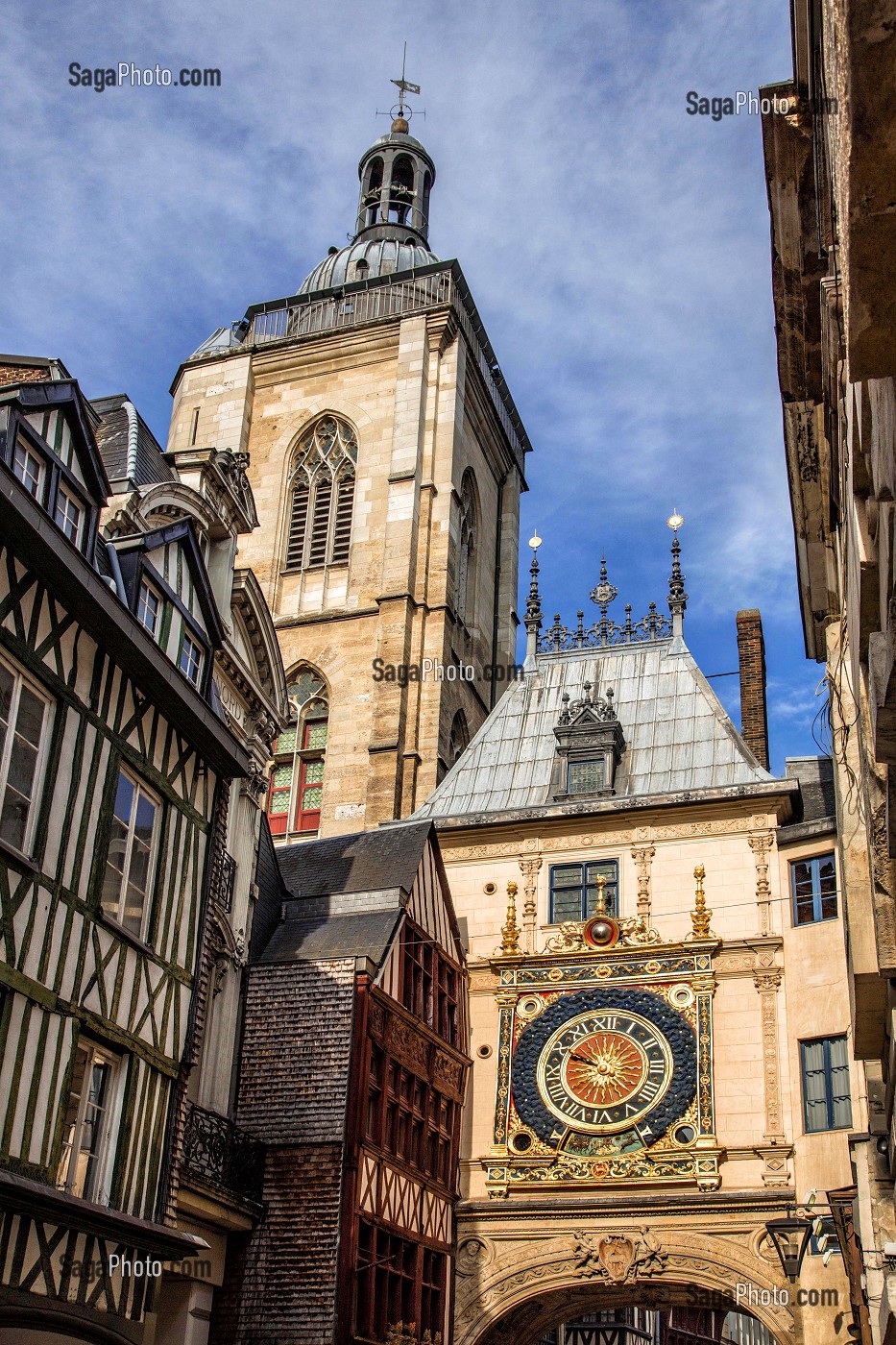 LE BEFFROI ET L'HORLOGE ASTRONOMIQUE, RUE DU GROS HORLOGE, ROUEN (76), FRANCE 