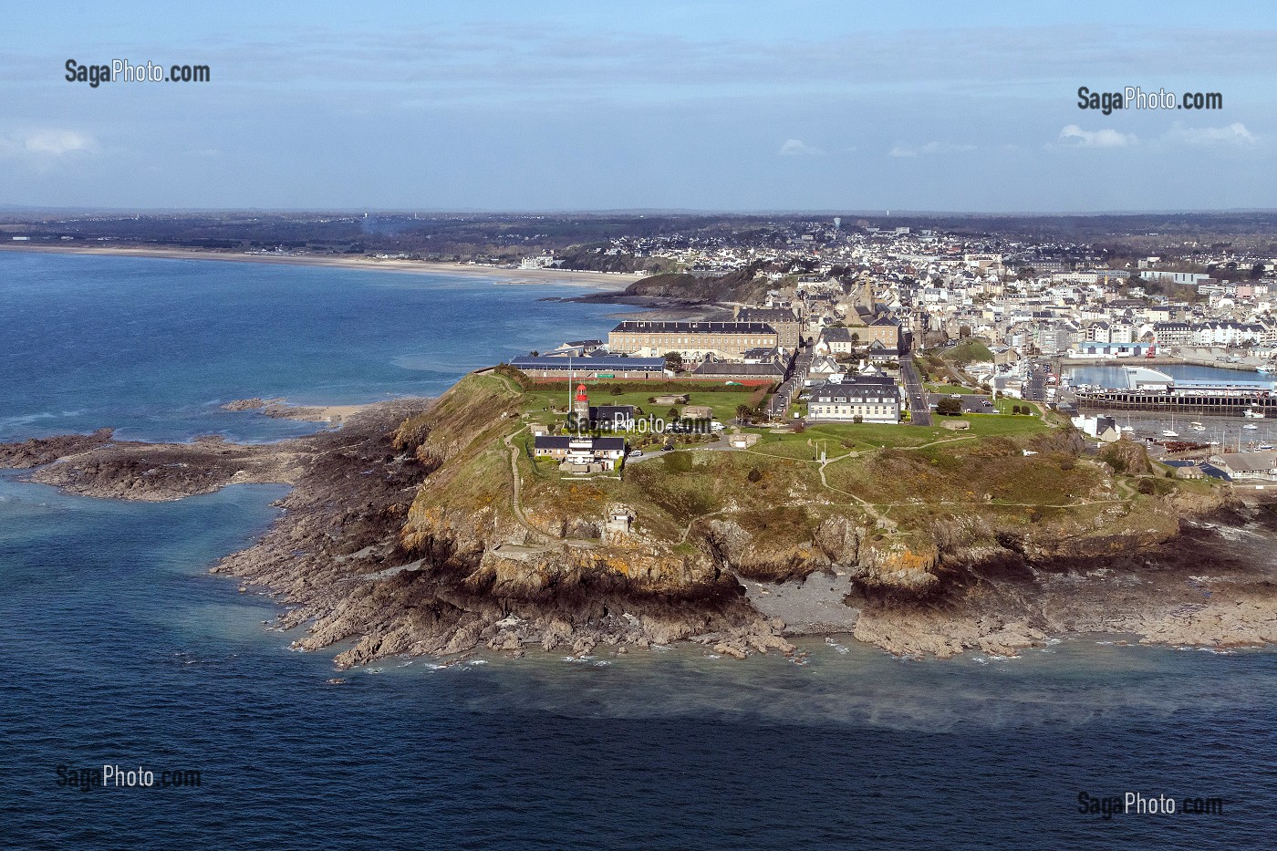 LA COTE ET LA VILLE HAUTE DE GRANVILLE (50), FRANCE 