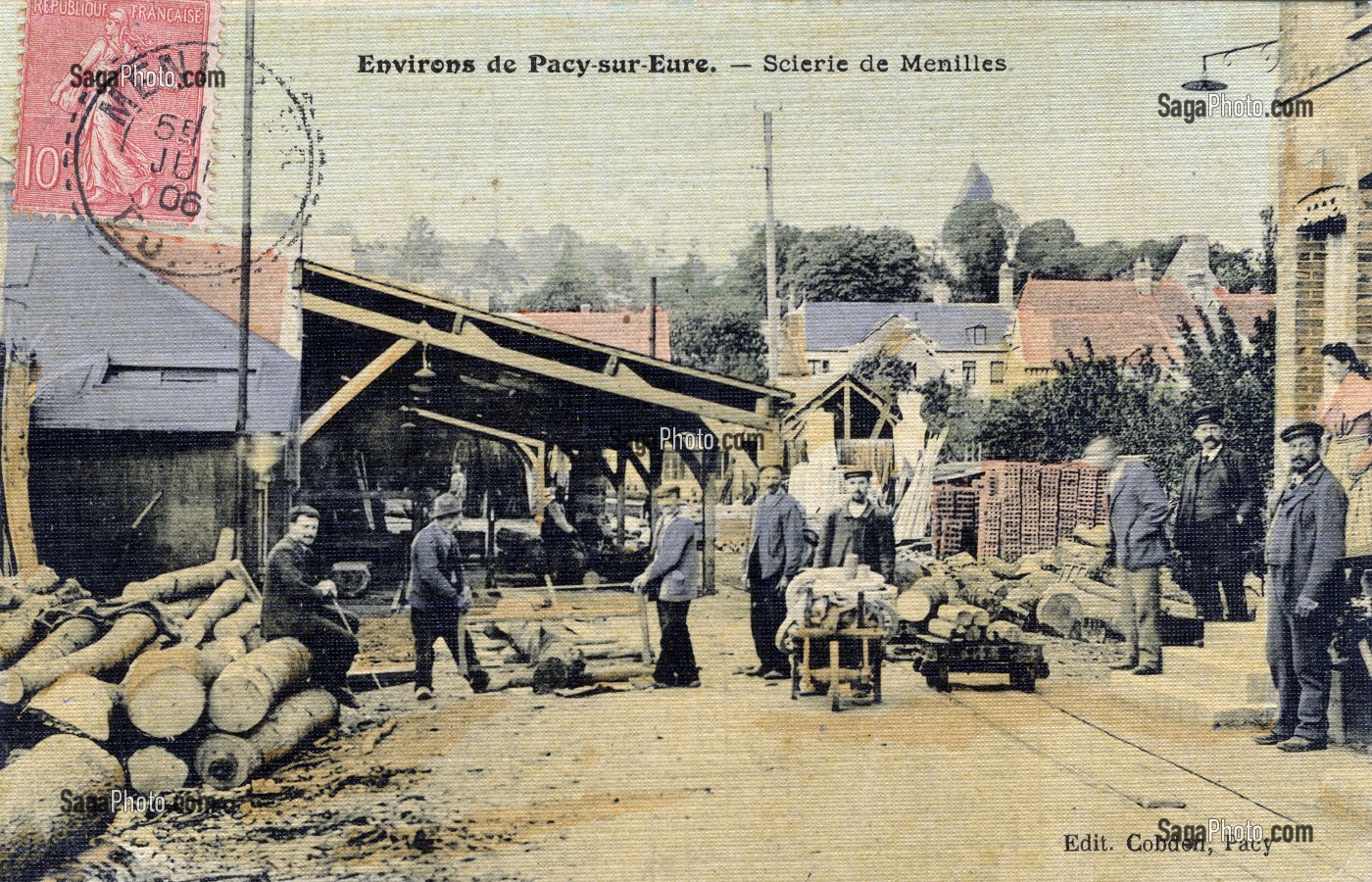 SCIERIE DE MENILLES, ENVIRONS DE PACY SUR EURE, (27) EURE, HAUTE-NORMANDIE, FRANCE 