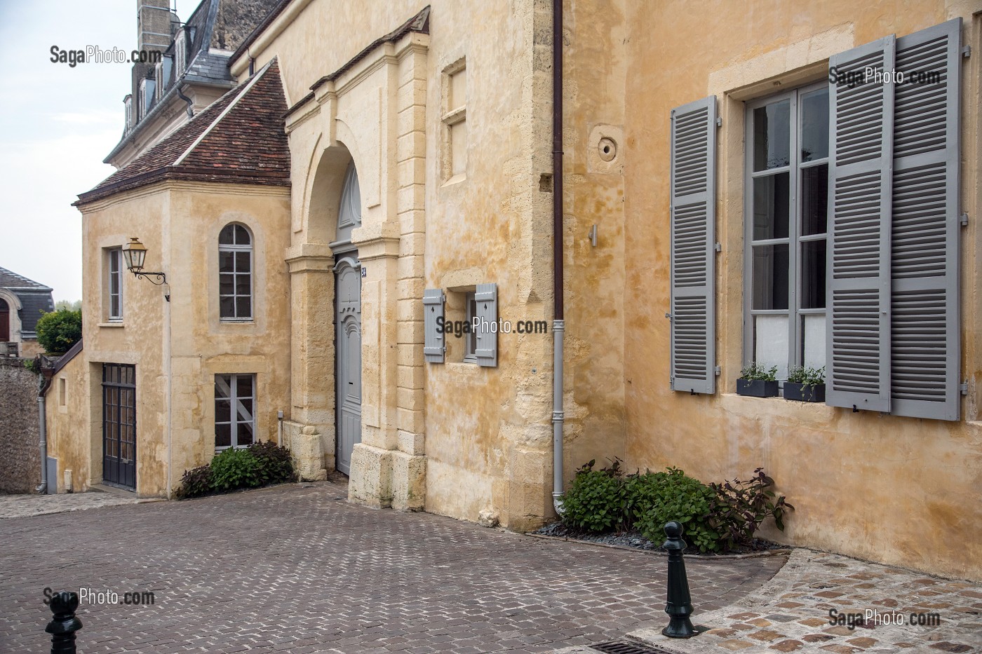 MAISON DU GOUVERNEUR, RUE DU CHATEAU, BELLEME (61), COMMUNE DU PARC REGIONAL DU PERCHE, VILLAGE DE CARACTERE, NORMANDIE, FRANCE 