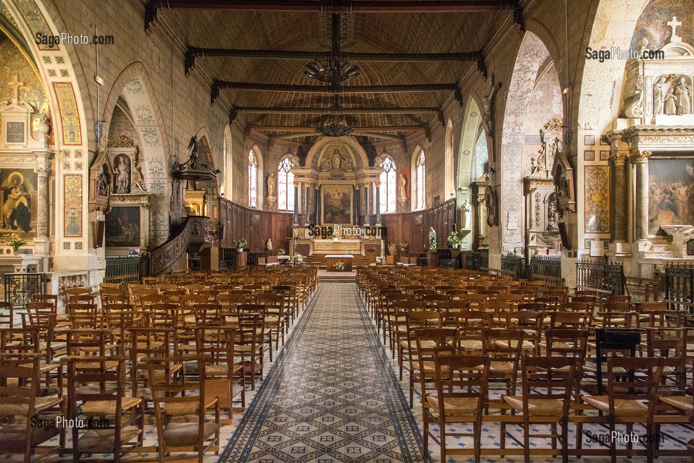 INTERIEUR DE L'EGLISE SAINT-SAUVEUR, BELLEME (61), COMMUNE DU PARC REGIONAL DU PERCHE, VILLAGE DE CARACTERE, NORMANDIE, FRANCE 