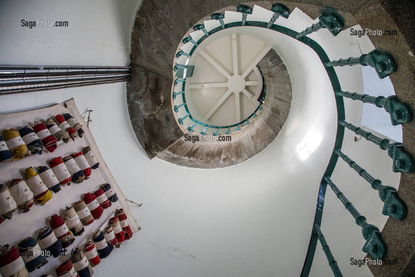 INTERIEUR DU PHARE DE LA PENINSULE DE FANAD, SHANNAG, COMTE DE DONEGAL, IRLANDE 