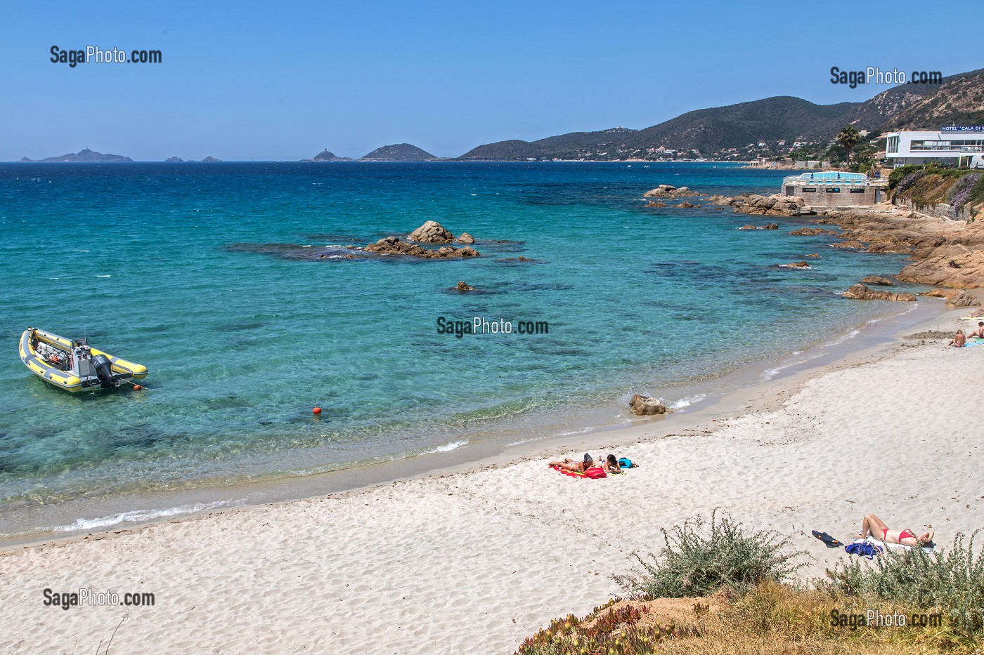 PLAGE DE SABLE FIN, ROUTE DES SANGUINAIRES, AJACCIO, CORSE-DU-SUD, FRANCE 