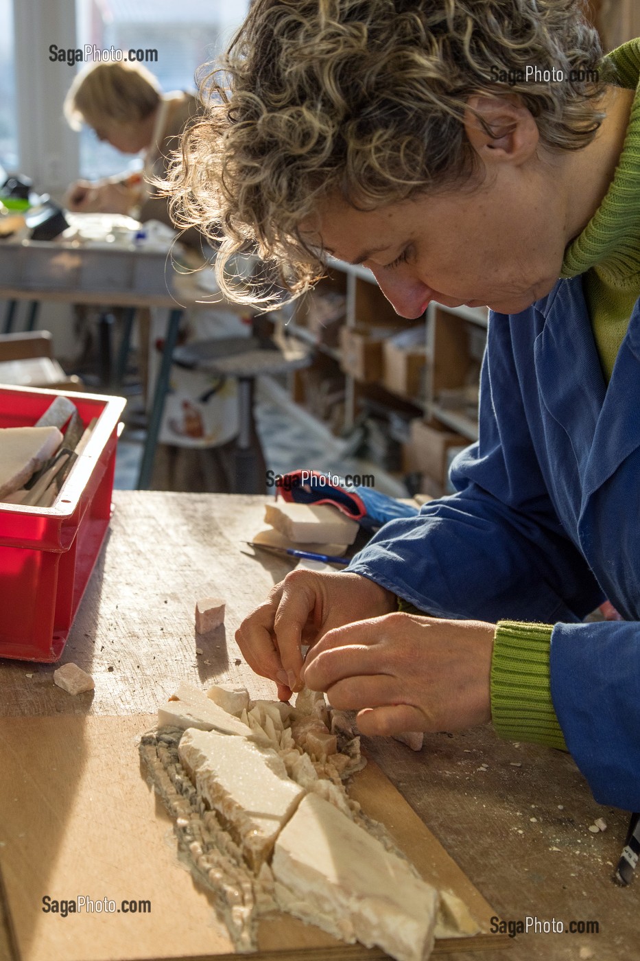 ATELIER, COURS ET STAGE, MAISON CONTEMPORAINE DE LA MOSAIQUE 'M COMME MOSAIQUE', PARAY-LE-MONIAL (71), FRANCE 