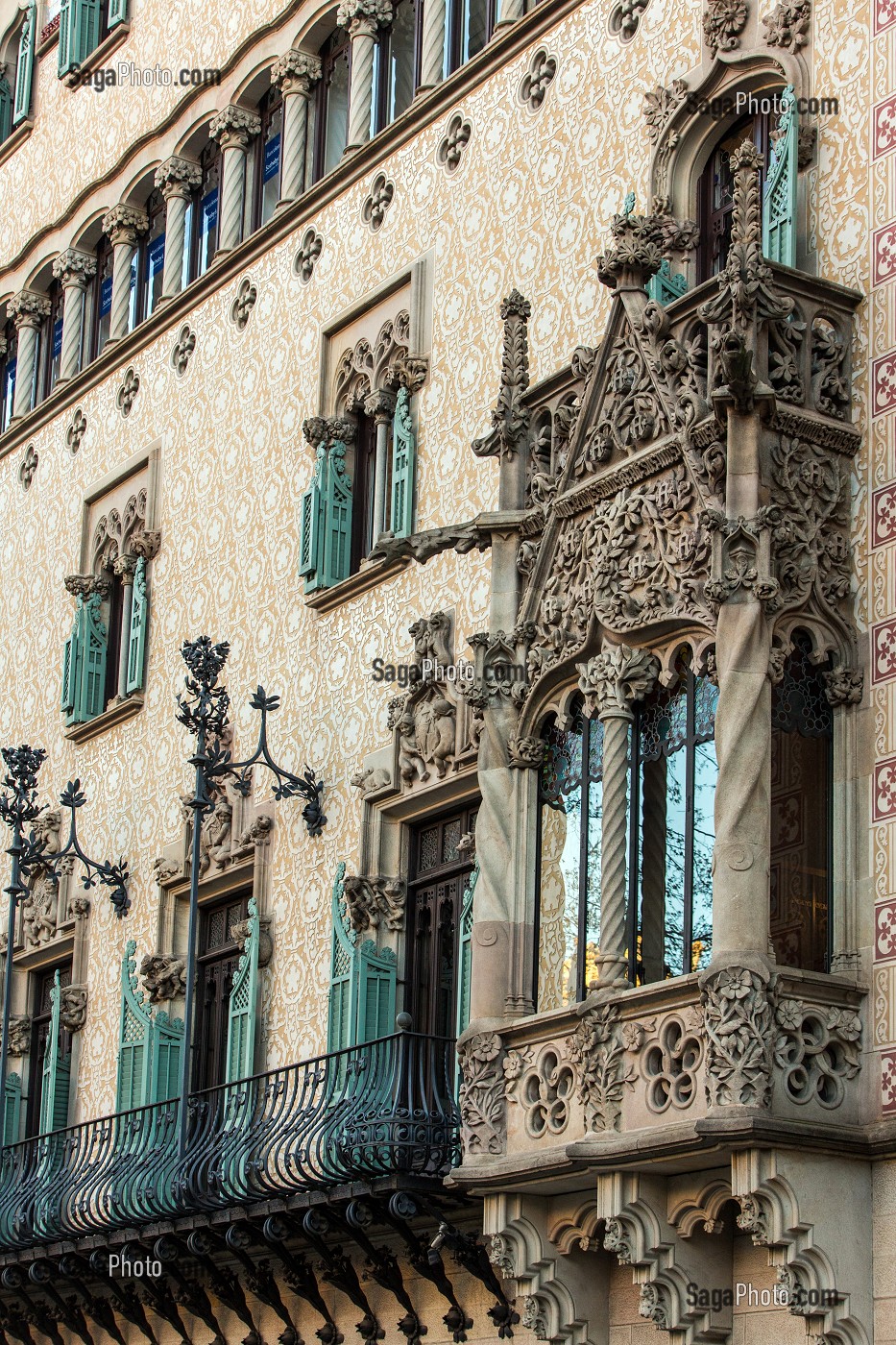 FACADE DE LA CASA LLEO I MOREIRA, PASSEIG DE GRACIA, BARCELONE, CATALOGNE, ESPAGNE 