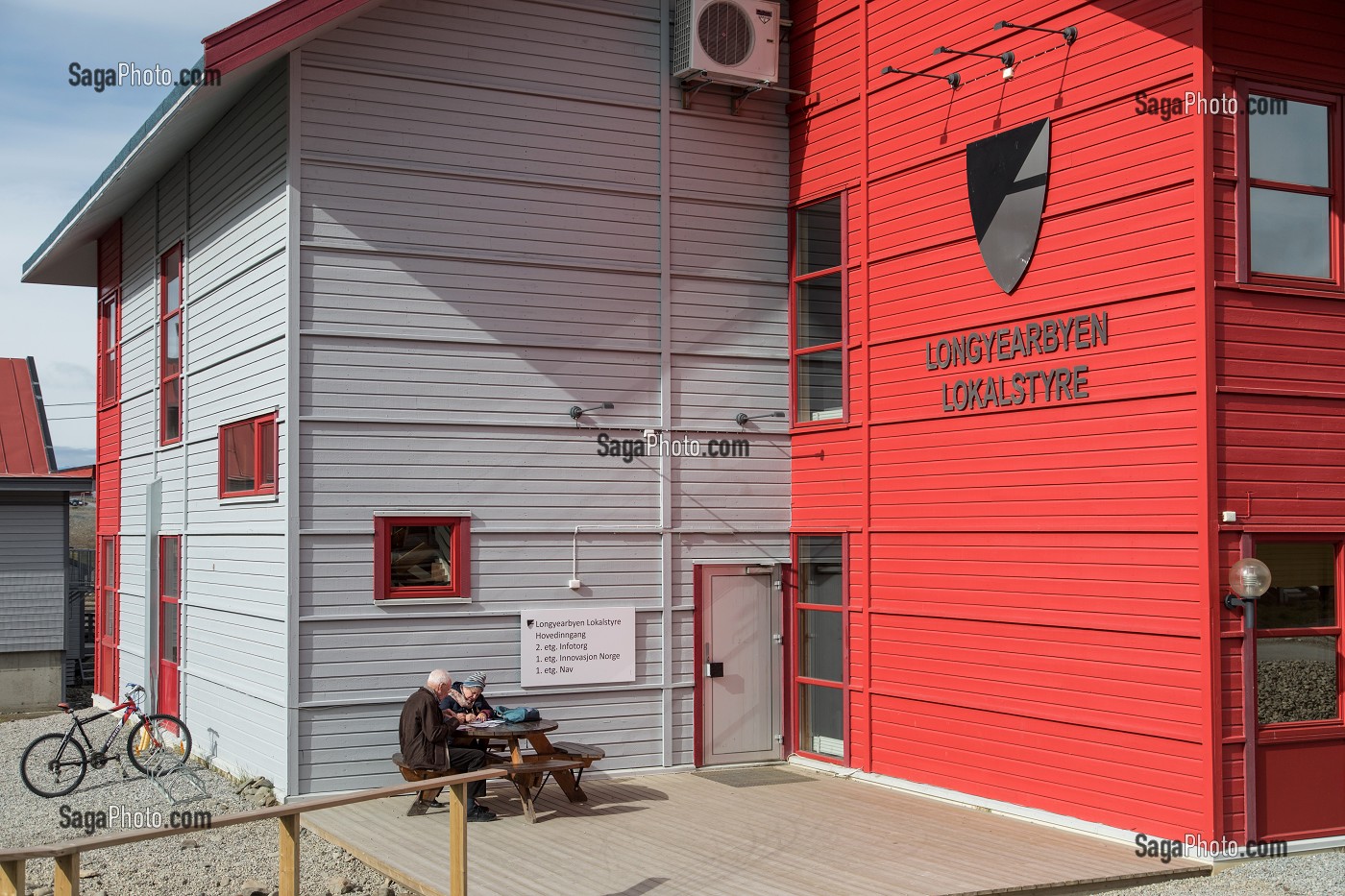 CONSEIL COMMUNAUTAIRE OU MAIRIE, VILLE DE LONGYEARBYEN, LA PLUS SEPTENTRIONALE DE LA TERRE, SPITZBERG, SVALBARD, OCEAN ARCTIQUE, NORVEGE 
