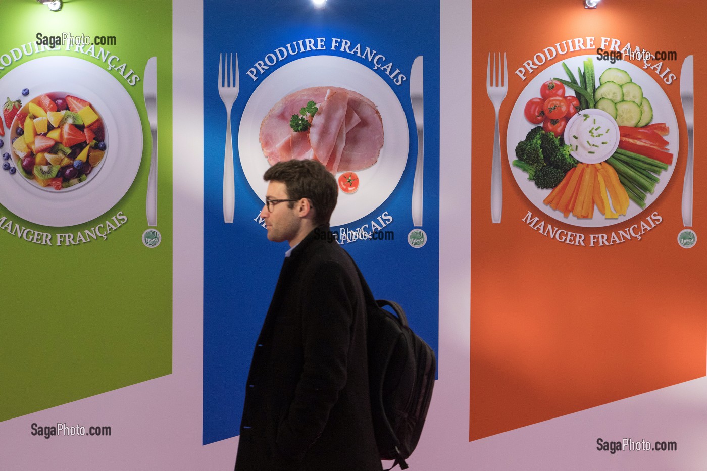 STAND POUR LA VALORISATION DES PRODUITS FRANCAIS DANS NOS ASSIETTES, SALON DE L'AGRICULTURE, PORTE DE VERSAILLES, PARIS 