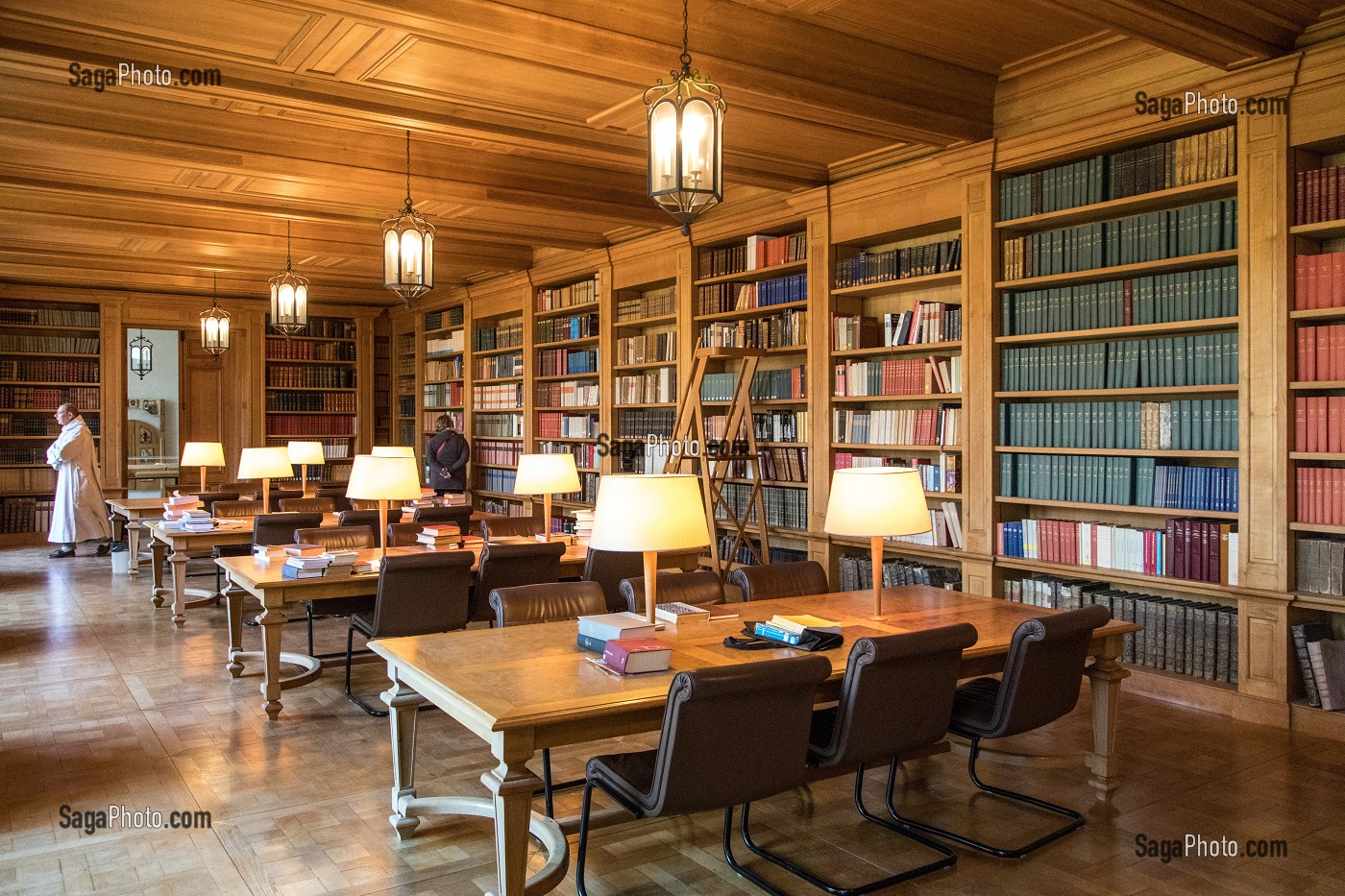 LA BIBLIOTHEQUE, ABBAYE NOTRE-DAME DU BEC CONSTRUITE AU XI EME SIECLE, LE BEC-HELLOUIN (27), FRANCE 