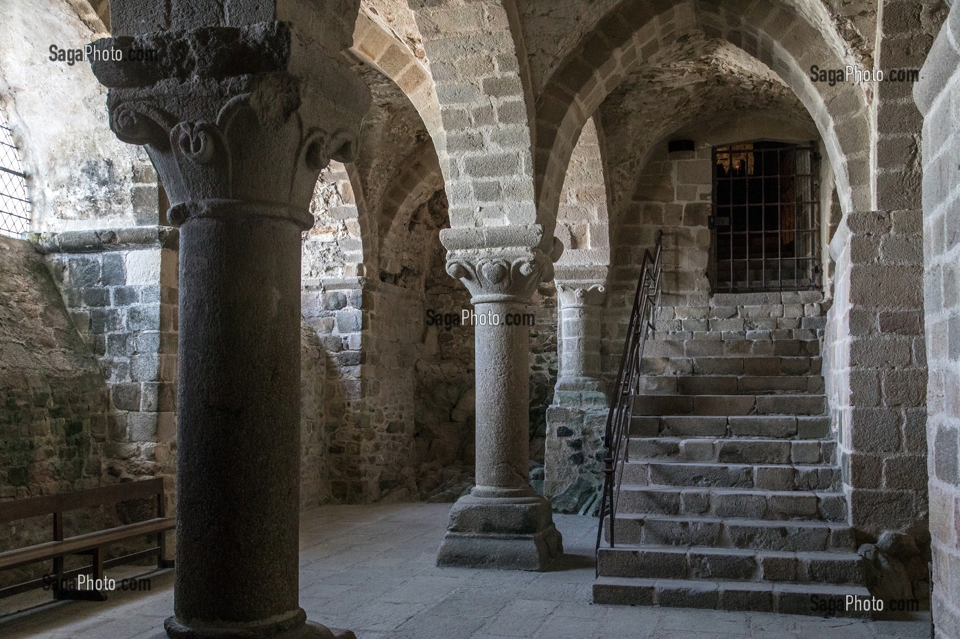 SALLE DE L'AQUILON DU XII ET XIII EME SIECLE, ABBAYE DU MONT-SAINT-MICHEL (50), FRANCE 