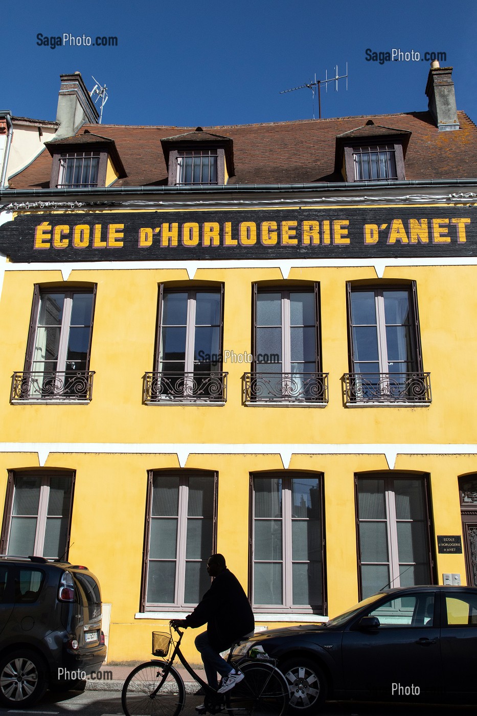 ANCIENNE ECOLE D'HORLOGERIE D'ANET, FONDEE EN 1871 PAR ALBERT BEILLARD, PUIS REPRISE PAR GABRIEL MOREAU, RUE PARISIS, VILLE DE DREUX, EURE-ET-LOIR (28), FRANCE 
