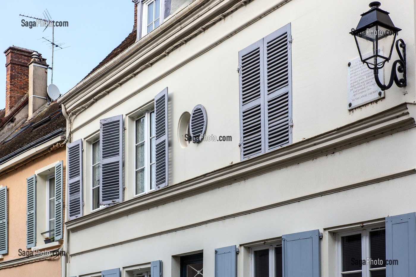 FACADE DE LA MAISON VICTOR-HUGO, 16, RUE GODEAU, VILLE DE DREUX, EURE-ET-LOIR (28), FRANCE 