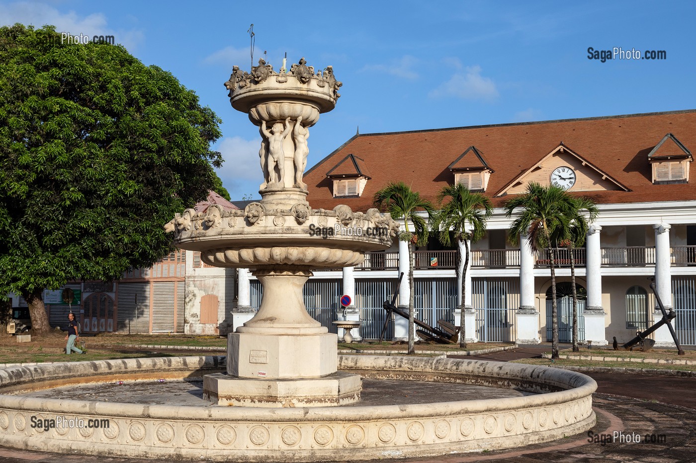 PREFECTURE DE CAYENNE, PLACE LEOPOLD HEDER, GUYANE FRANCAISE, DEPARTEMENT-REGION D'OUTRE-MER, AMERIQUE DU SUD, FRANCE 
