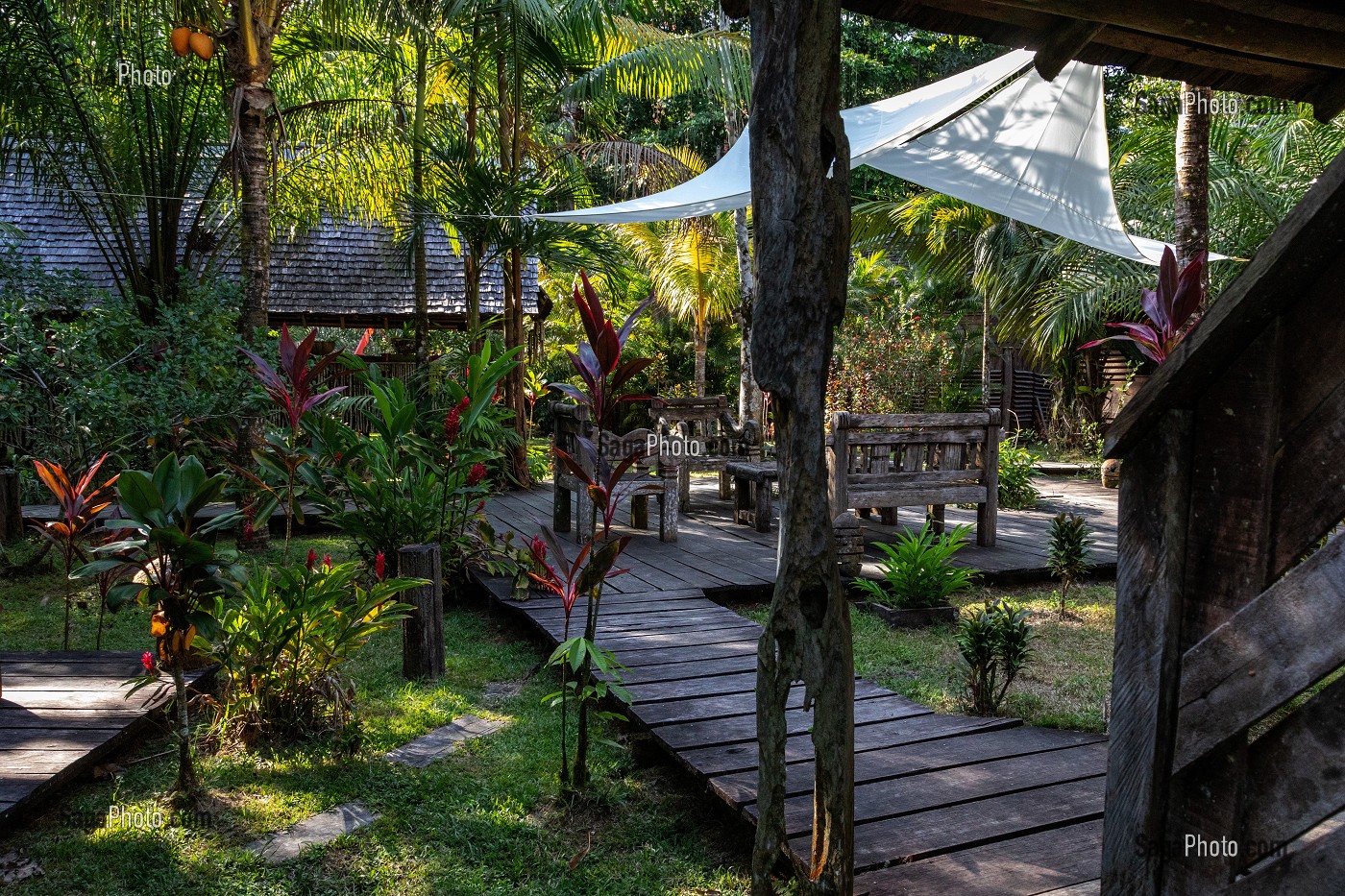 WAPA LODGE AU COEUR DE LA FORET AMAZONIENNE SUR LA RIVIERE KOUROU, GUYANE FRANCAISE, DEPARTEMENT-REGION D'OUTRE-MER, AMERIQUE DU SUD, FRANCE 