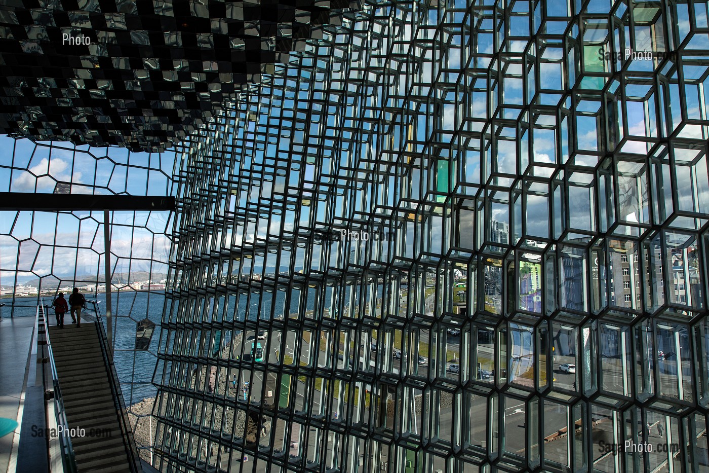 CENTRE CULTUREL HARPA, SALLE DE CONCERT ET OPERA NATIONAL, CENTRE DES CONGRES, ARCHITECTE HENNING LARSEN ET OLAFUR ELIASSON, REYKJAVIK, ISLANDE 