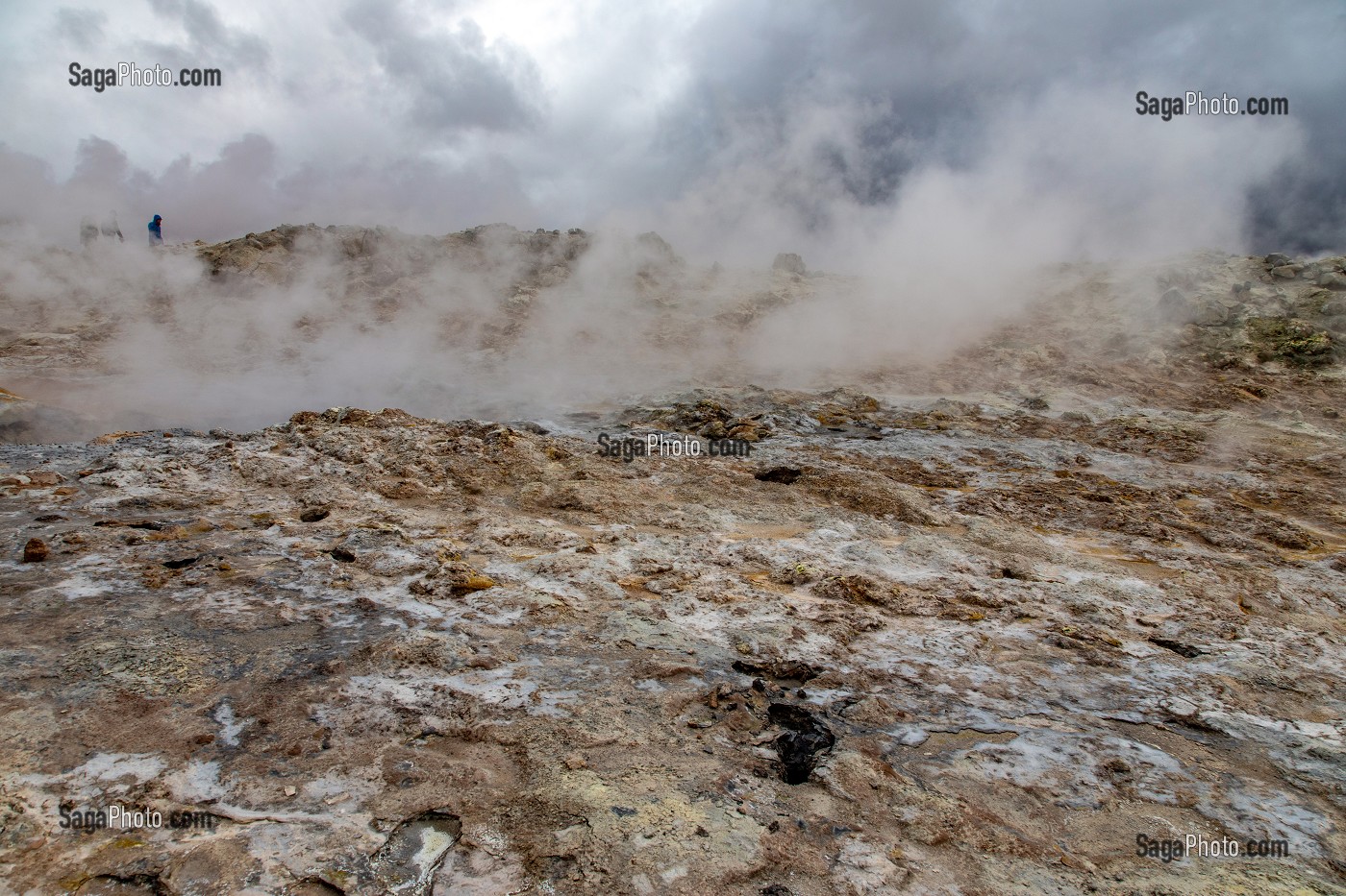 MARMITES BOUILLONNANTES DE SOUFRE, SOLFATARES ET FUMEROLLES, ROUTE DU VOLCANISME, NAMASKARD, REGION DE MYVATN, ISLANDE 