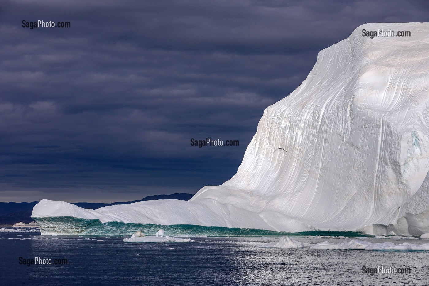 ICEBERGS DU FJORD DE GLACE DE SERMERMIUT, ILULISSAT GROENLAND, DANEMARK 