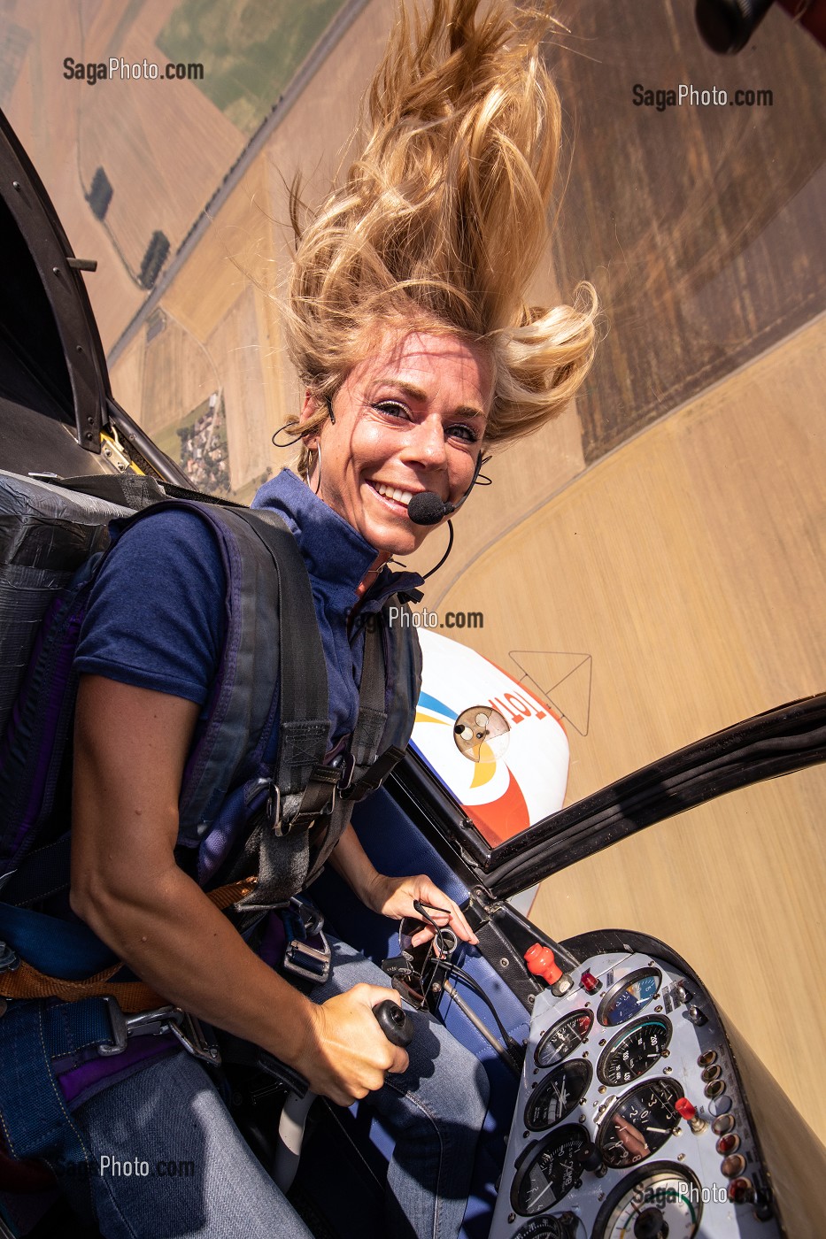 PORTRAIT DE SALOME GILLES, CHAMPIONNE DE FRANCE DE VOLTIGE AERIENNE 2017, DREUX (28), FRANCE 