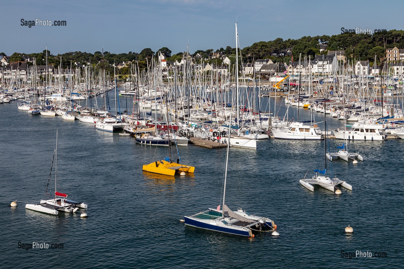 PORT DE PLAISANCE DE LA TRINITE-SUR-MER, MORBIHAN, BRETAGNE, FRANCE 