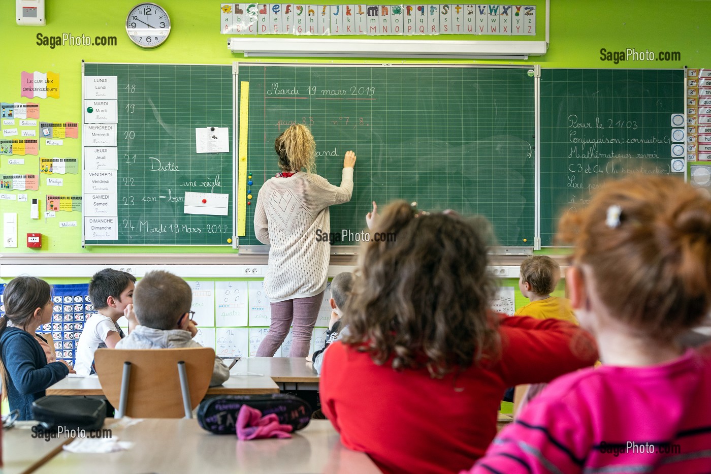 CLASSE D'ECOLE PRIMAIRE DE LA VILLE DE RUGLES, EURE, NORMANDIE, FRANCE 