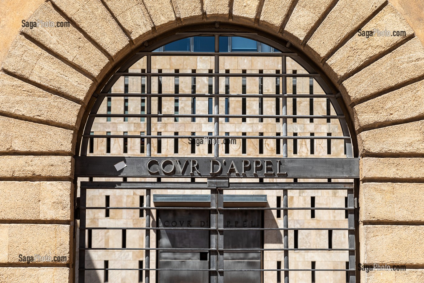 COUR D'APPEL, RUE MONTCLAR, AIX-EN-PROVENCE, BOUCHES-DU RHONE, FRANCE 