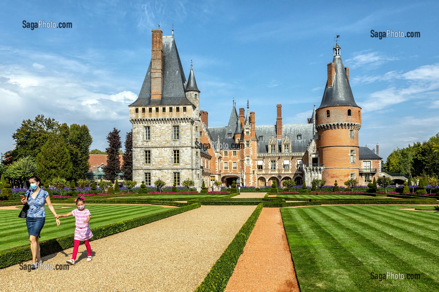 JARDIN A LA FRANCAISE REALISE SUIVANT LES PLANS DU JARDINIER DU ROI LOUIS XIV, ANDRE LE NOTRE, CHATEAU DE MAINTENON, EURE-ET-LOIR (28), FRANCE 