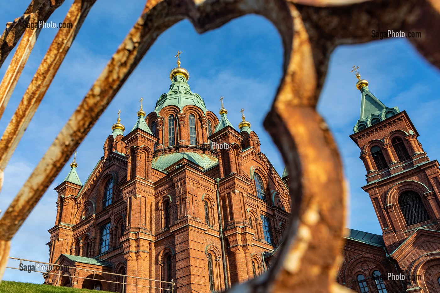 CLOCHERS DE LA CATHEDRALE OUSPENSKI, CENTRE DE L'EGLISE ORTHODOXE DE FINLANDE, HELSINKI, FINLANDE, EUROPE 