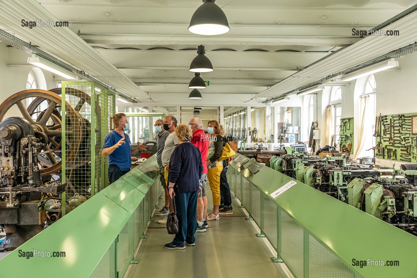 VISITE DE GROUPE DE L'USINE DE LA MANUFACTURE BOHIN, CONSERVATOIRE VIVANT DE L’AIGUILLE ET DE L’EPINGLE, SAINT-SULPICE-SUR-RISLE, ORNE (61), FRANCE 