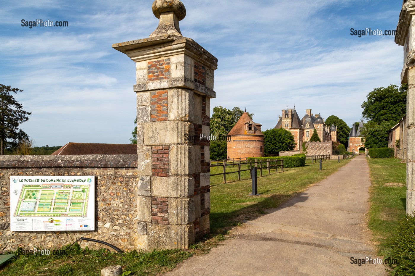 LE JARDIN POTAGER DU DOMAINE DE CHAMBRAY, LYCEE AGRICOLE DU CHATEAU DE CHAMBRAY, MESNIL-SUR-ITON, EURE, NORMANDIE, FRANCE 