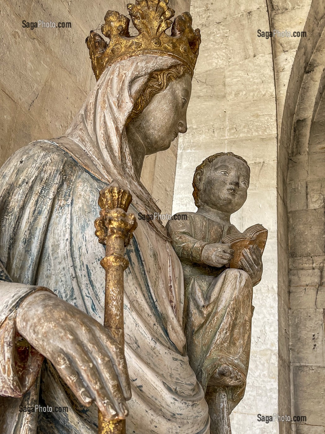 NOTRE-DAME DU BEC A L'ENFANT, ABBAYE DU BEC, LE BEC-HELLOUIN, EURE, NORMANDIE, FRANCE 