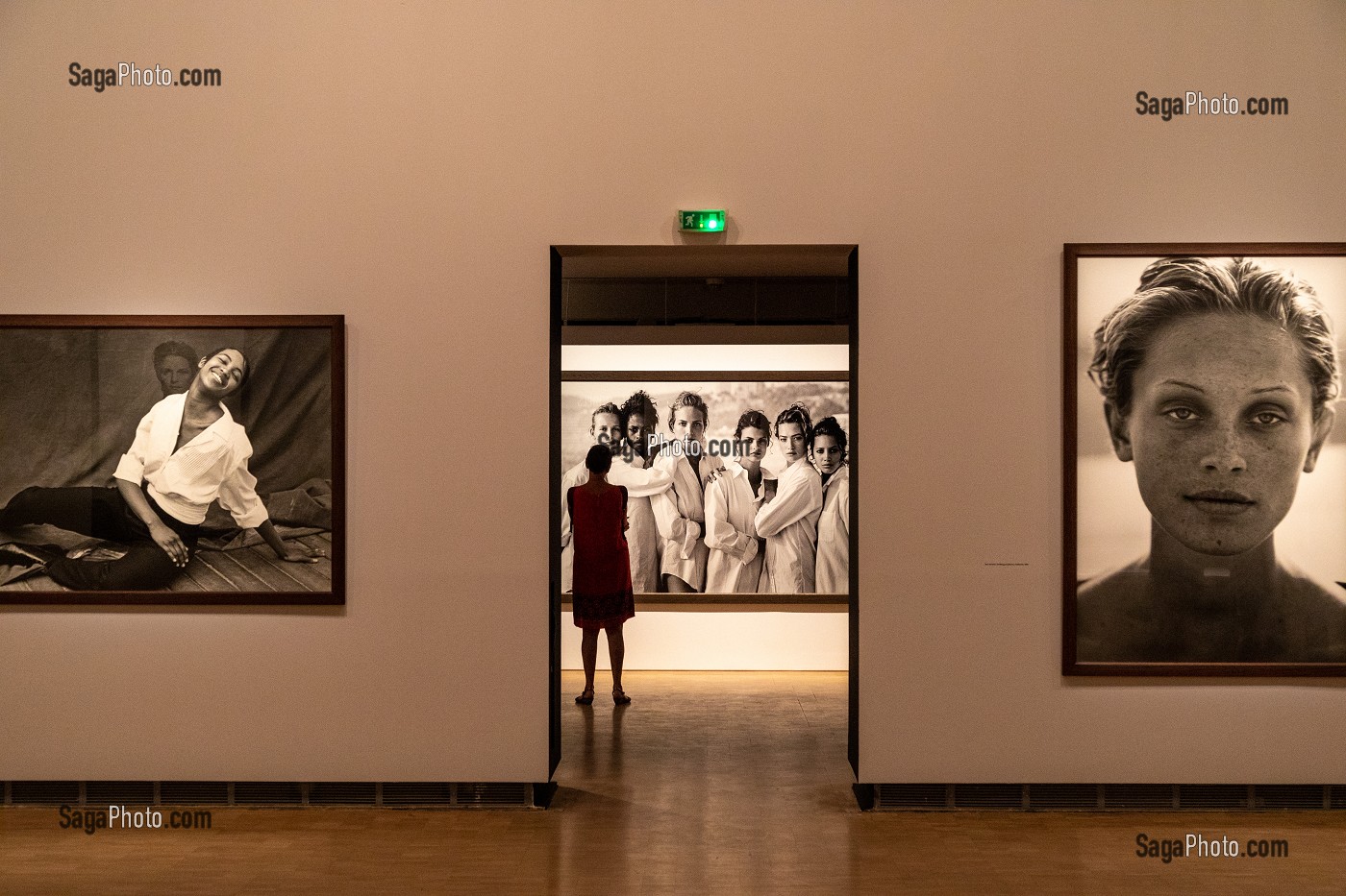 EXPOSITION DU PHOTOGRAPHE LINDBERGH AU PAVILLON POHERAULT, OCCITANIE, FRANCE 