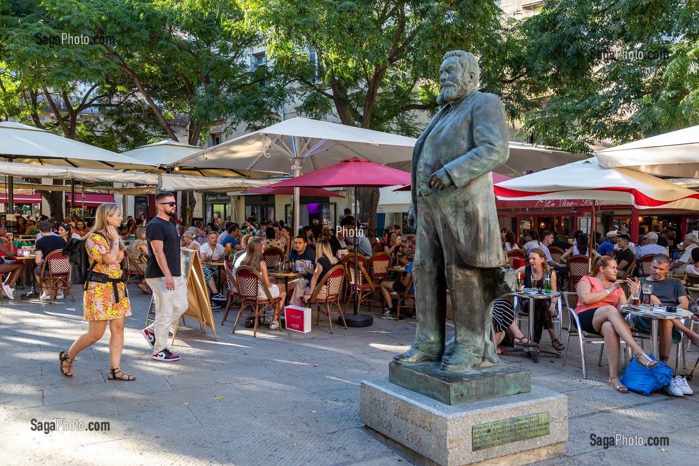 TERRASSES BONDEES DE CAFE ET RESTAURANT, PLACE JEAN JAURES (1859-1914), MONTPELLIER, HERAULT, OCCITANIE, FRANCE 