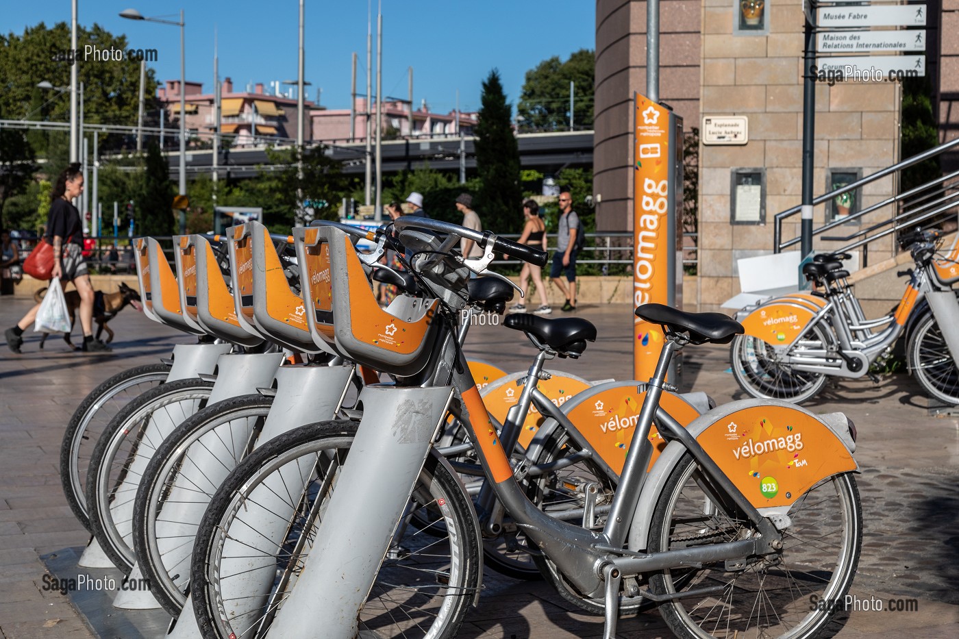 STATION VELOMAGG DU CORUM, LOCATION LIBRE SERVICE DE VELOS, MONTPELLIER, HERAULT, OCCITANIE, FRANCE 