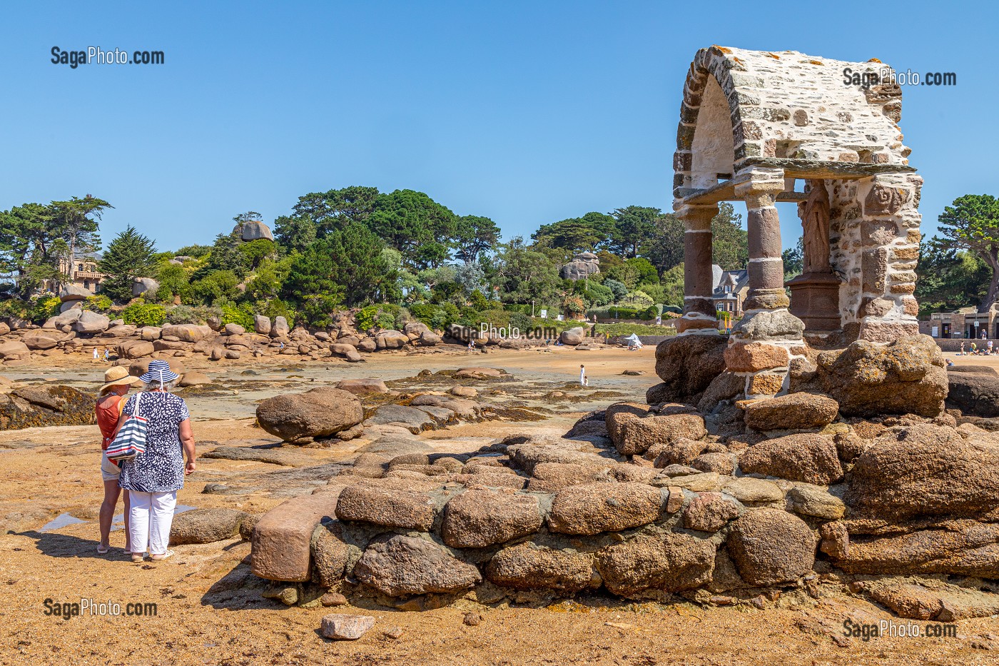 ORATOIRE DE SAINT-GUIREC, PLAGE DE PERROS-GUIREC, COTE DE GRANIT ROSE, COTES-D'AMOR, BRETAGNE, FRANCE 