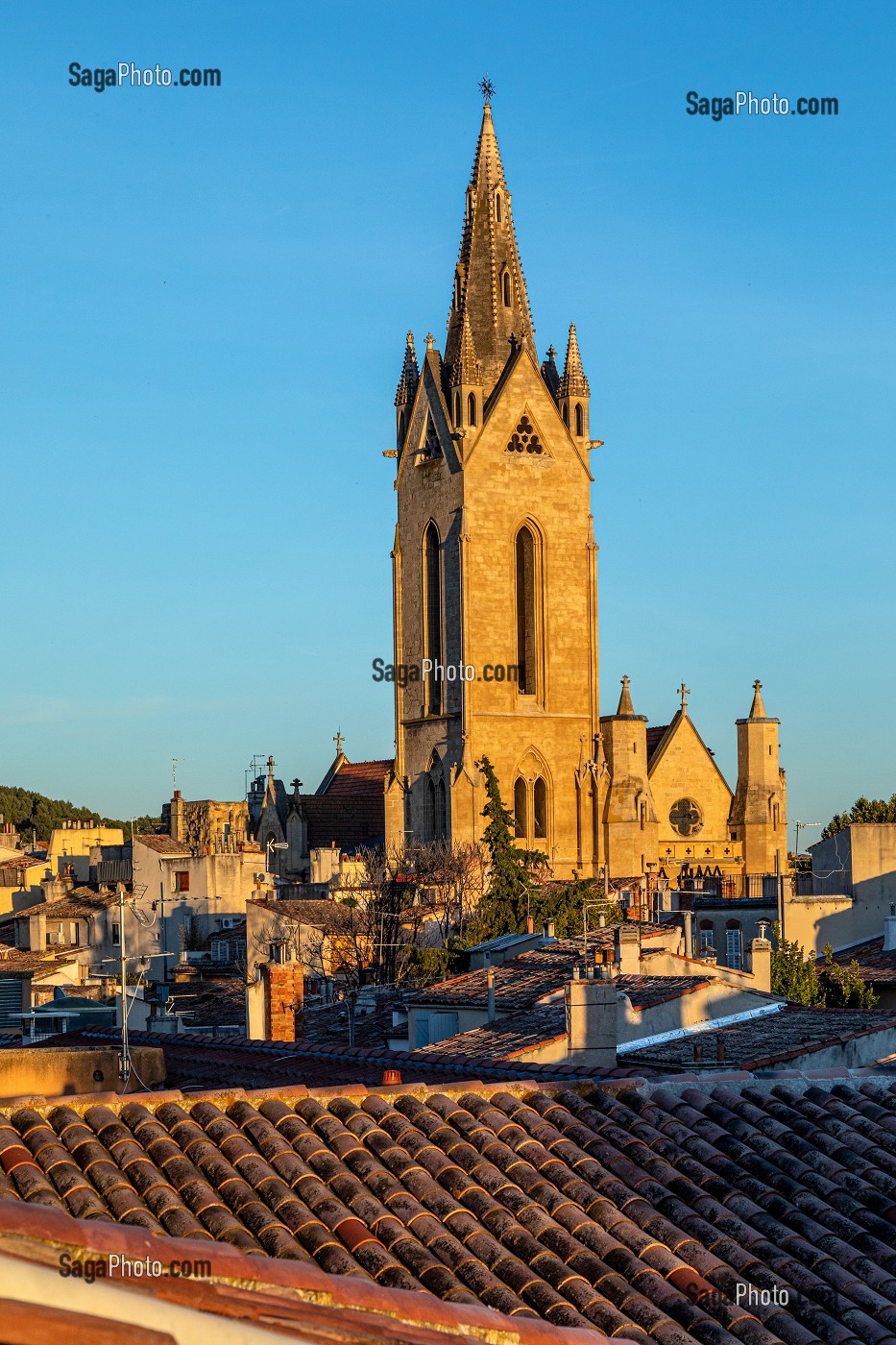 CLOCHER DE L'EGLISE SAINT-JEAN-DE-MALTE, AIX-EN-PROVENCE, BOUCHES-DU-RHONE, FRANCE 