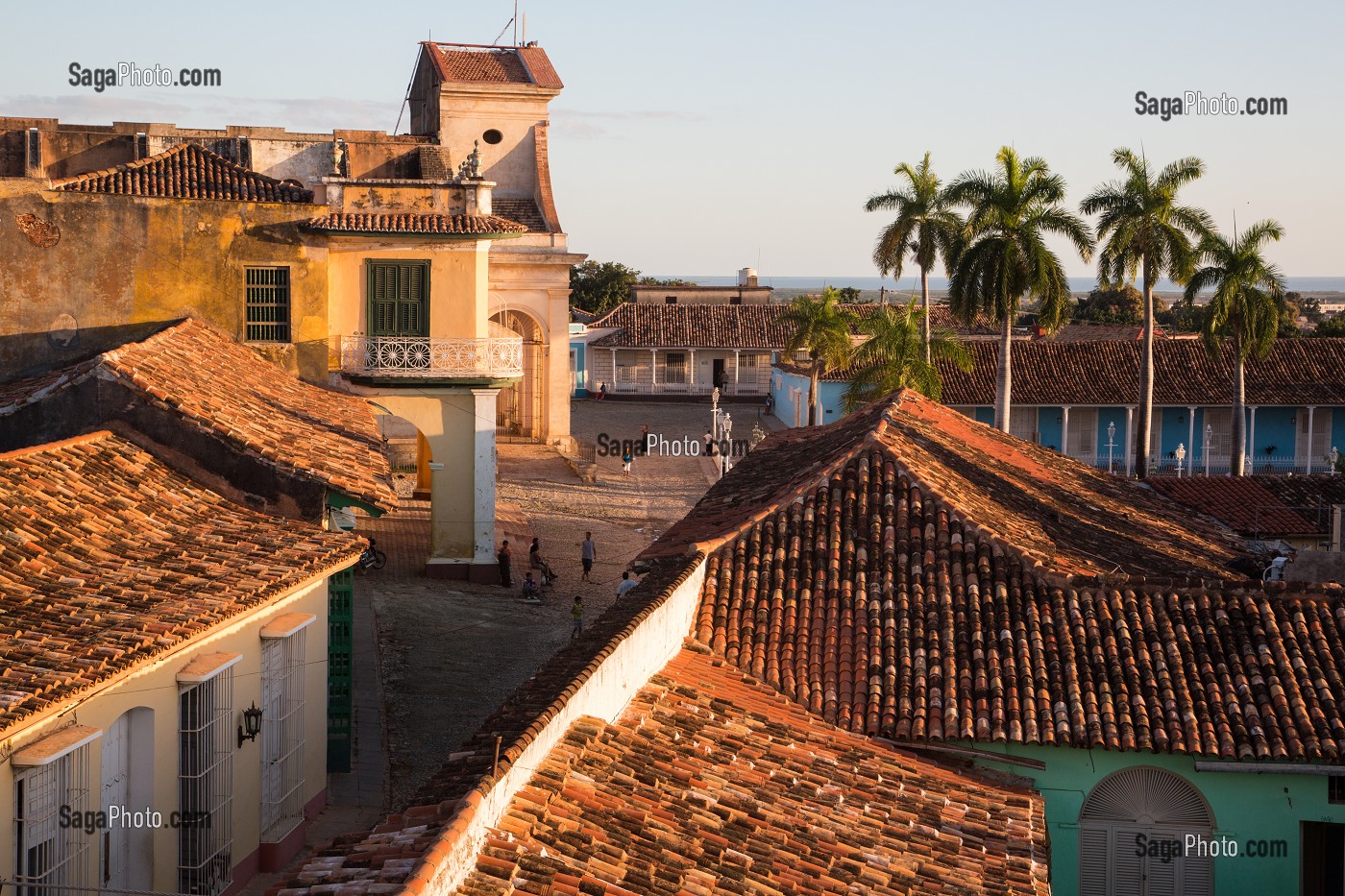 VUE SUR L'EGLISE SANTA ANA ET LA PLAZA MAYOR, TRINIDAD, CLASSEE AU PATRIMOINE MONDIAL DE L’HUMANITE PAR L’UNESCO, CUBA, CARAIBES 