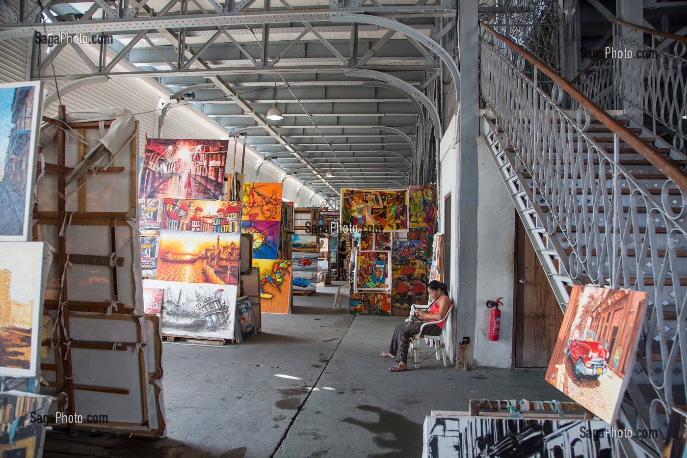 CENTRO CULTURAL ANTIGUOS ALMACENES SAN JOSE, CENTRE CULTUREL DE LA HAVANE, CUBA, CARAIBES 