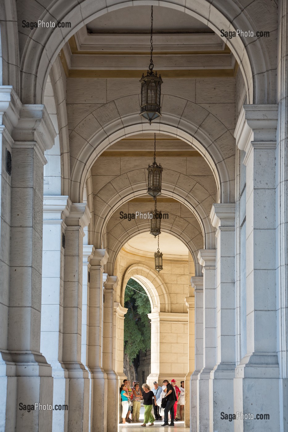 ARCADES DE L'AVENIDA DE BELGICA, LA HAVANE, CUBA, CARAIBES 
