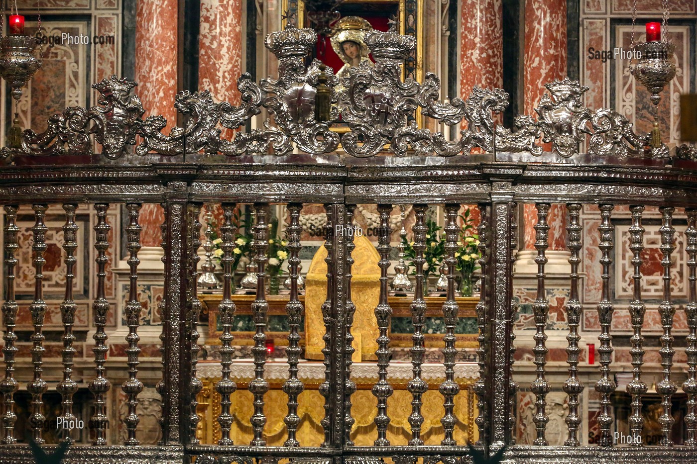 CHAPELLE DU SACREMENT, GRILLE EN ARGENT, CO CATHEDRALE SAINT JEAN, LA VALETTE, MALTE 