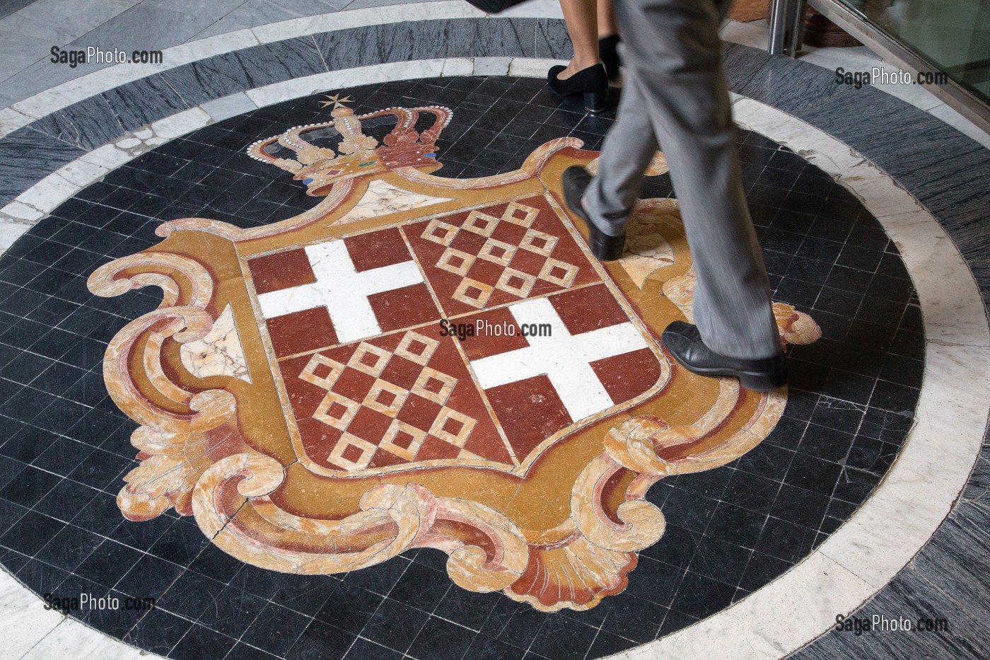 BLASON DU GRAND MAITRE EMMANUEL DE ROHAN-POLDUC, MARBRE AU SOL DU PALAIS DES GRANDS MAITRES, LA VALETTE, MALTE 