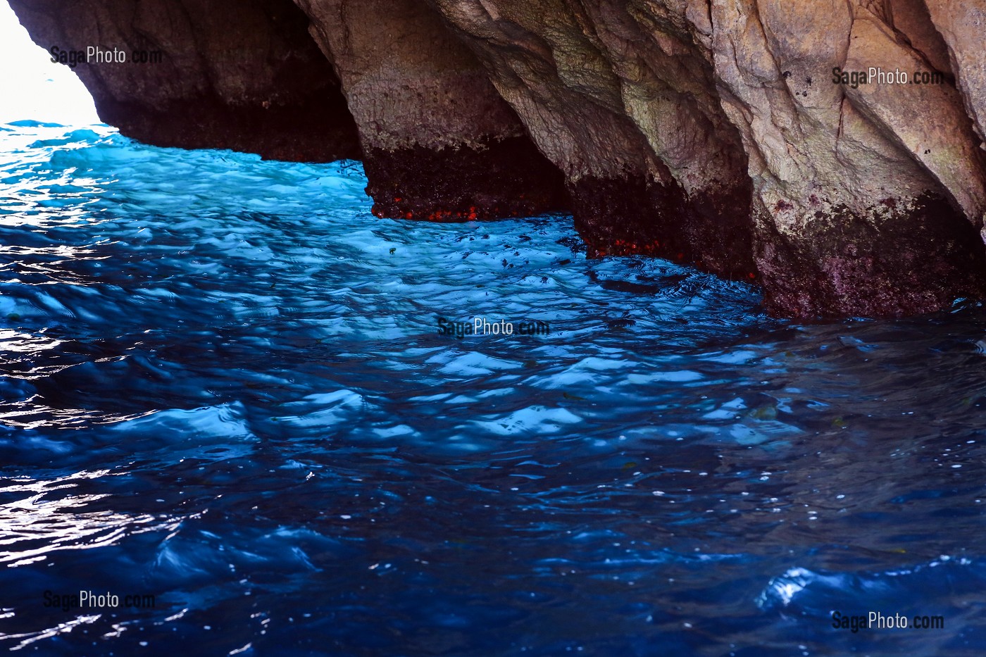 GROTTE BLEUE, GROTTE MARITIME DE 43 METRES DE LONGUEUR, PRES DE WIED IZ ZURRIEQ, DANS LE SUD OUEST DE MALTE 