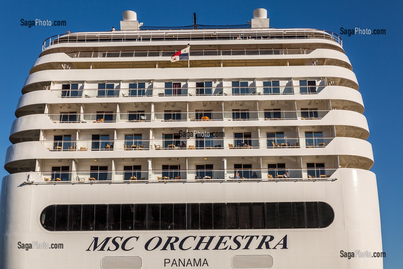 PAQUEBOT DE CROISIERE MSC ORCHESTRA, BAIE D'AJACCIO, PORT D'AJACCIO, CORSE-DU-SUD, FRANCE 